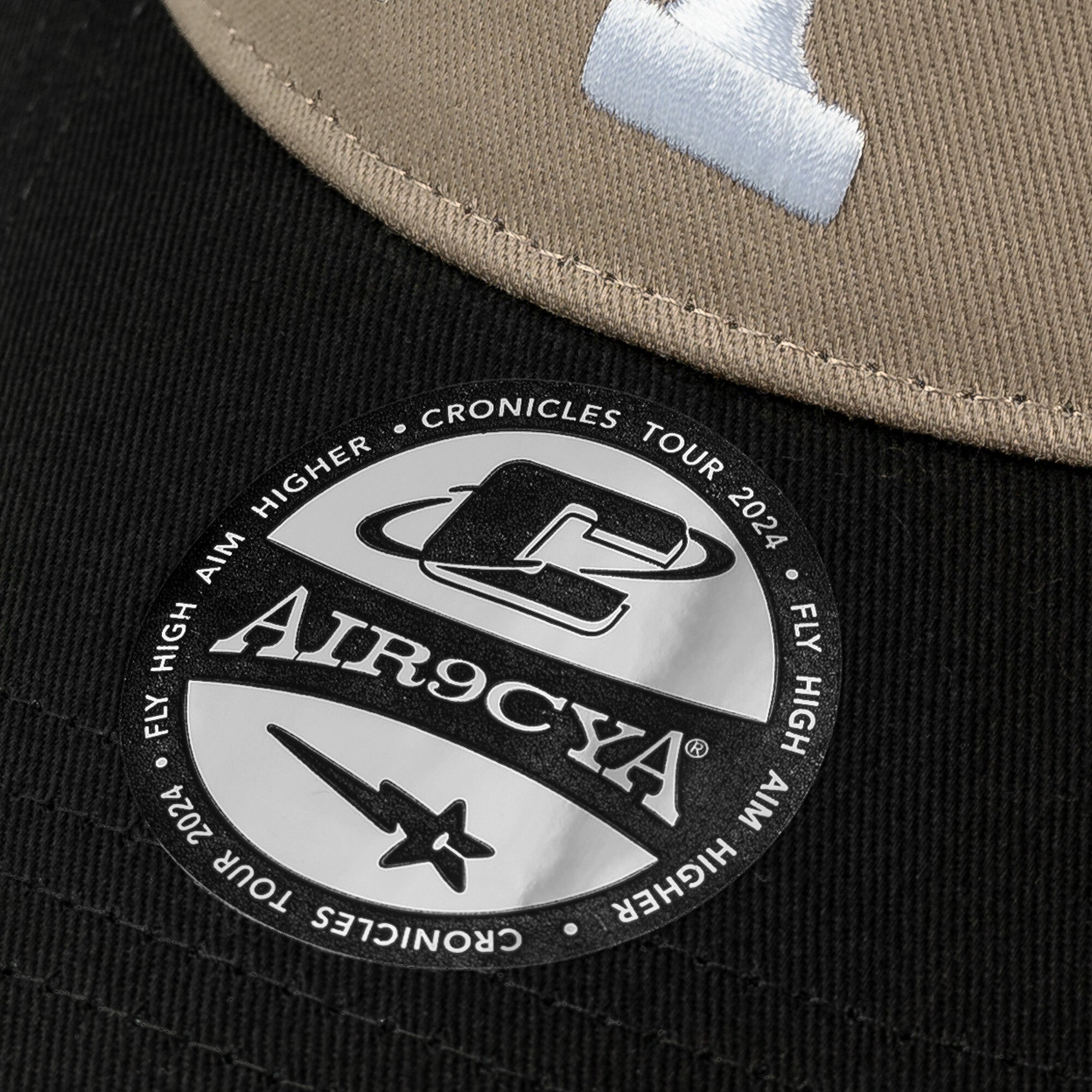 Cro CRONICLES LETTERS Trucker Cap 389977